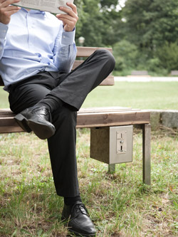 Pay & Sit – The Private Bench